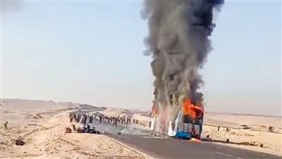 شرز ناري بالموتور وراء اشتعال أتوبيس يقل سودانيين بالأقصر