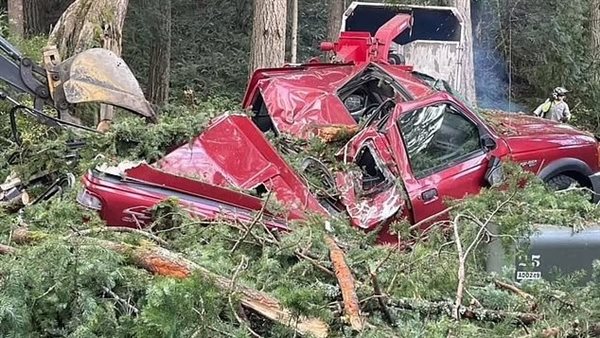 الإعصار القنبلي 