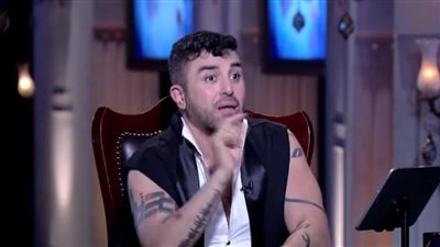 جاد شويري: الحلق مش هينقص من الرجولة.. وأفضل للأطفال يشوفوا قبلات بدل مشاهد حرب غزة