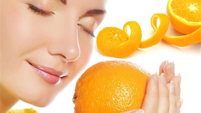 تحتوي على الألياف.. تعرف على فوائد قشور البرتقال لصحة الجسم