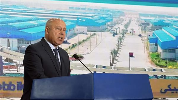 وزير النقل كامل الوزير