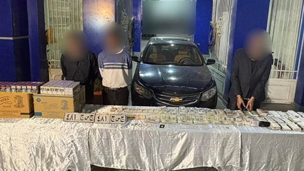 المتهمين والمضبوطات