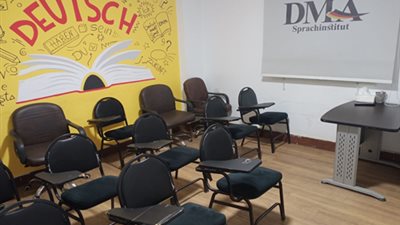 ضبط كيان تعليمي وهمي بالقاهرة بتهمة النصب على المواطنين| صور