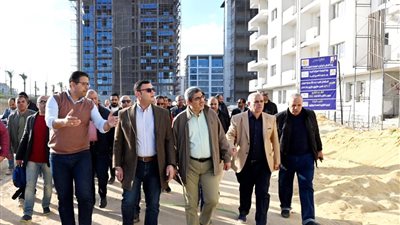 الإسكان تضع اللمسات النهائية لأنظمة تشغيل مياه الشرب ومكافحة الحريق بأبراج العلمين الجديدة