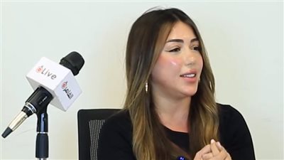 سارة سلامة: جالي شبه ورم في المعدة بسبب الضغط النفسي.. وعمري ما عملت عملية تجميل | بث مباشر