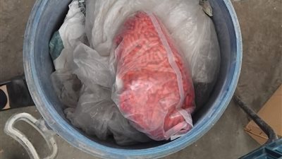 ضبط 3 أطنان مواد خام و715 ألف عبوة أدوية وداخل منشأة مخالفة بالمنوفية 