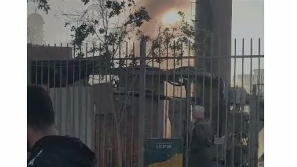 حريق في برج شبكة