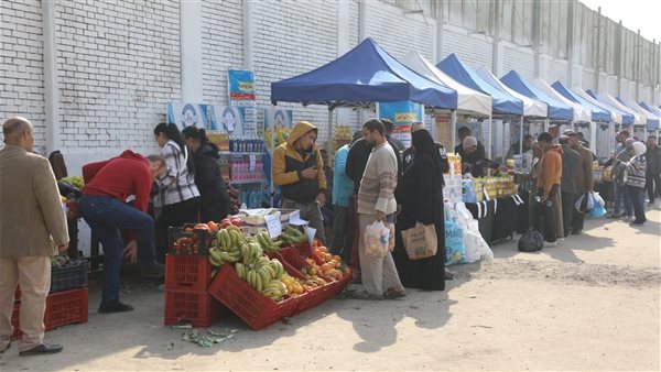 جانب من سوق اليوم