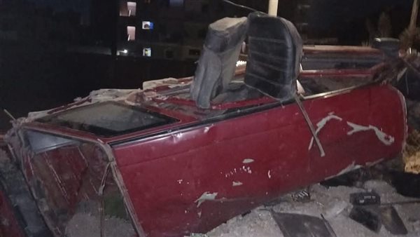 اصطدام قطار بسيارة