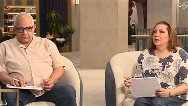 بيومي فؤاد وزوجته