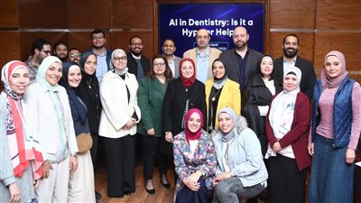 طب أسنان عين شمس تستعرض الشراكة المستقبلية مع الذكاء الاصطناعي في تطوير الرعاية الصحية 