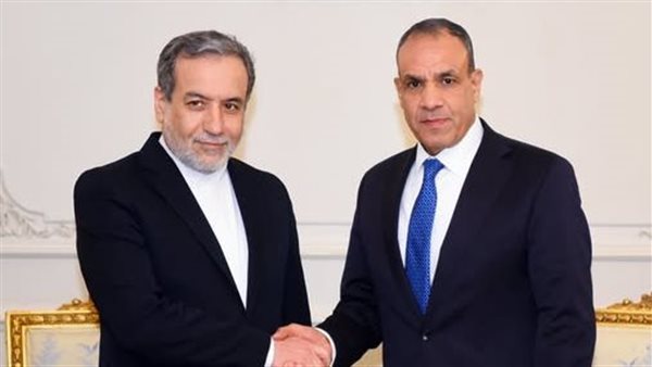 وزير الخارجية ونظيره