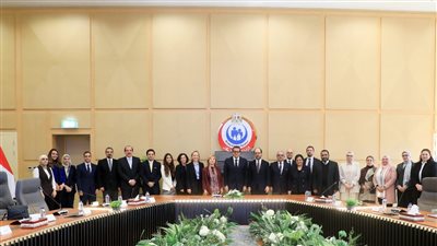 الصحة تناقش مع بنك الاستثمار الأوروبي الشراكة مع فاكسيرا لإنشاء مصنع لقاحات متعدد