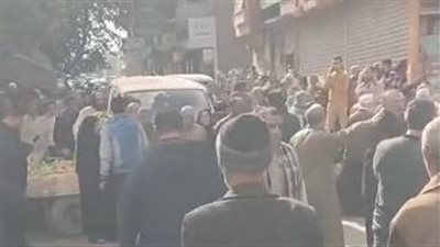 تشييع جثمان المتوفى في محطة مترو نادي الشمس| بث مباشر 