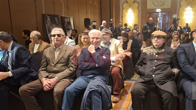 محمود حميدة: مهرجان الأقصر للسينما الإفريقية شعاع نور.. وقد لا أكون موجودًا بعد 14 عامًا من الدورة
