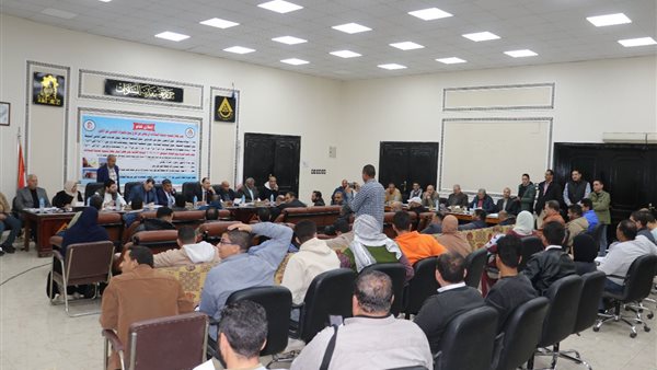 جانب من مزاد بيع