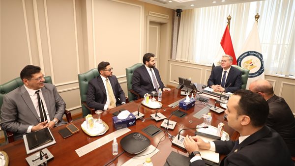 وزير البترول 