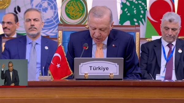  الرئيس التركي رجب