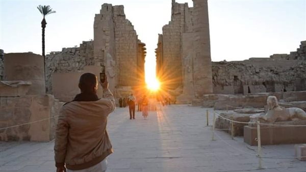 تعامد الشمس على معابد