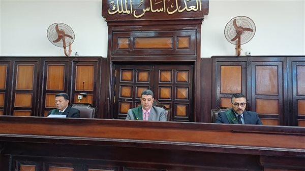 محكمة جنايات أسيوط