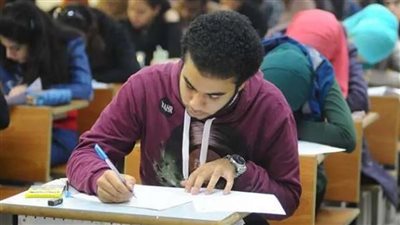 موعد إجازة نصف العام الدراسي 2025 لطلاب المدارس والجامعات | بث مباشر