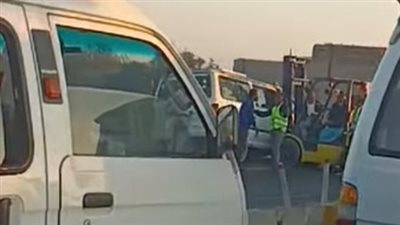 تصادم 5 سيارات بينها تريلا على الطريق الإقليمي في المنوفية | بث مباشر