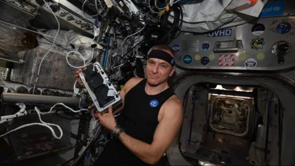 رواد الفضاء 