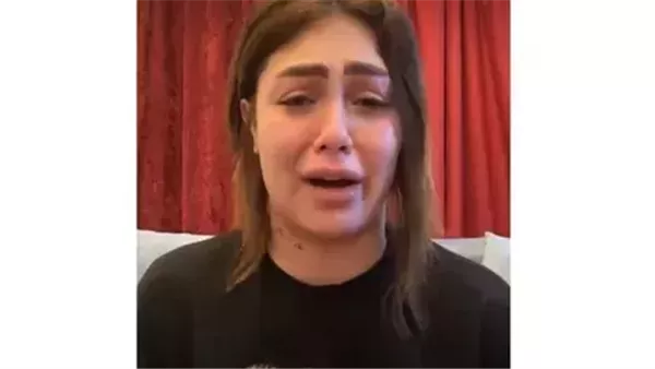 البلوجر هدير عبدالرازق