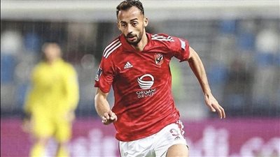 أحمد عبد القادر يؤدي تدريبات منفردة لحين حسم موقفه مع الأهلي