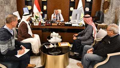 محافظ جنوب سيناء يبحث سبل تنشيط السياحة والترويج لمنطقة سرابيط الخادم ومعبد حتحور بأبو زنيمة
