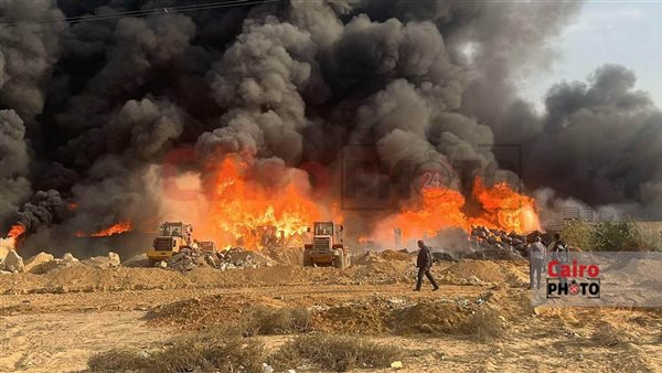 حريق في مصنع بالعاشر