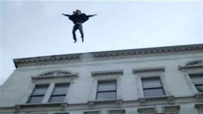 كانت بتنظف السجاد.. مصرع فتاة سقطت من الطابق الثامن بالفيوم