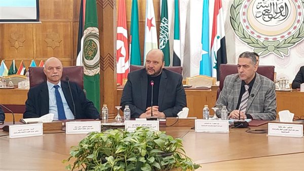 جانب من المناقشة