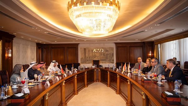 جانب من لقاء الوفد