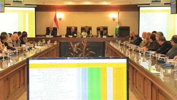 محافظ الجيزة خلال