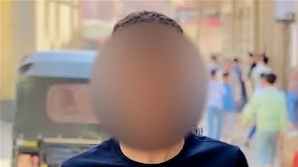 مصرع عامل سقط من