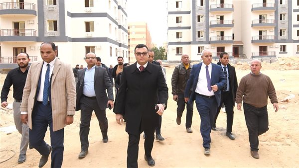 زيارة وزير الإسكان