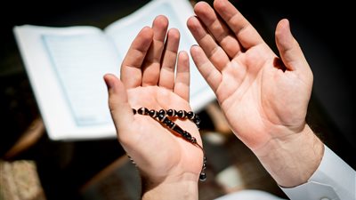 30 دعاءً لصباح يوم الجمعة.. احرص على ترديدها لعلها تكون ساعة استجابة