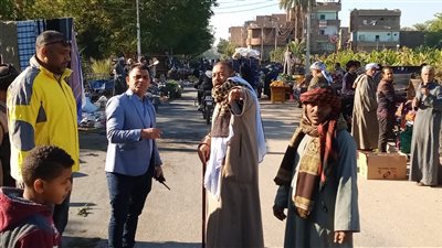 لتقنين أوضاع الأسواق العشوائية.. تخصيص أرض فضاء لإقامة سوق اليوم الواحد بمدينة البياضية في الأقصر