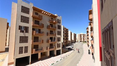 رئيس صندوق المساكن: الانتهاء من بيع المرحلة الأولى بمشروع درة الوادي في الخارجة