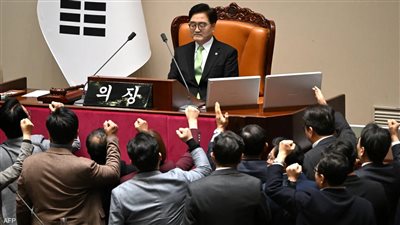 برلمان كوريا الجنوبية يعزل بديل الرئيس المعزول