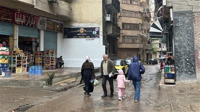 قبل نوة عيد الميلاد.. سقوط أمطار غزيرة متواصلة وانخفاض درجات الحرارة بالإسكندرية