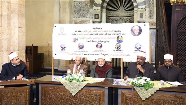 الدكتور عباس شومان