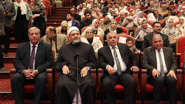 تخريج الدفعة 52 بكلية