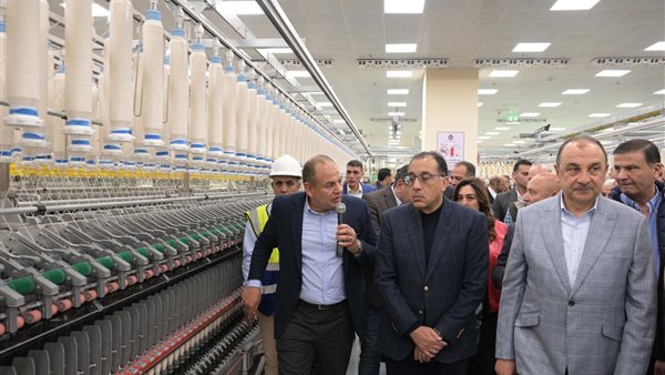 رئيس الوزراء خلال