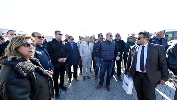 وزير الإسكان