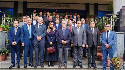 البنك المركزي يدعم تجهيز أول مركز متخصص لزراعة الكبد على مستوى الشرق الأوسط وإفريقيا بجامعة المنصورة 