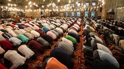 مصادر بالأوقاف: صوت 90 إمامًا مصريًا يطوف العالم بـ ليالي رمضان