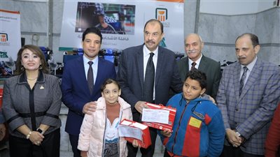 محافظ سوهاج يتفقد فعاليات القافلة الطبية لدعم ذوي الهمم