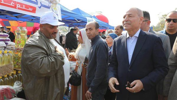 محافظ القاهرة خلال